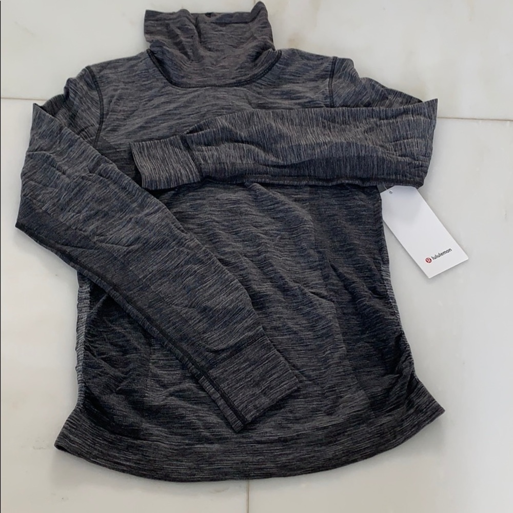 LULULEMON WOOLY WONDER TURTLENECK